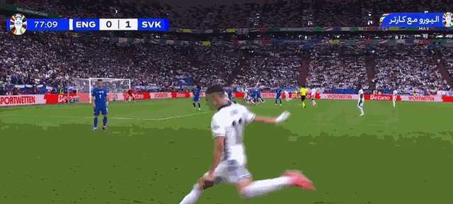 1719769240627079157.gif 凯恩.gif